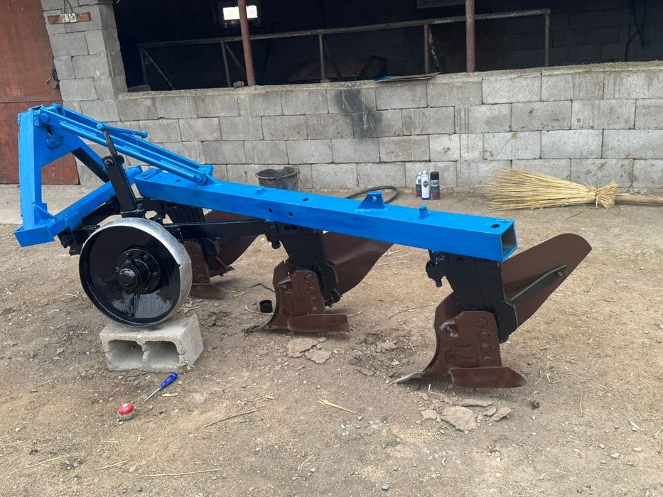 Продам плуг на МТЗ в хорошем состоянии