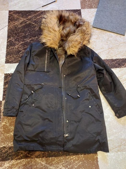 Продам зимний пуховик