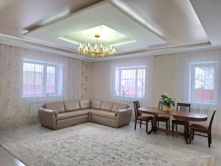 Продам дом в микрорайоне Азаулы