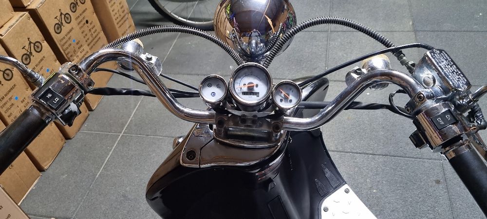 Scuter pe  Benzina clasic!!