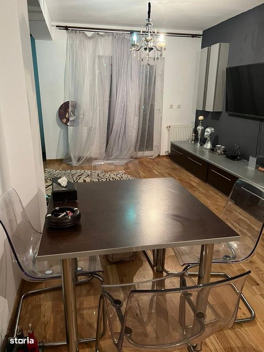 Inchiriere Casa