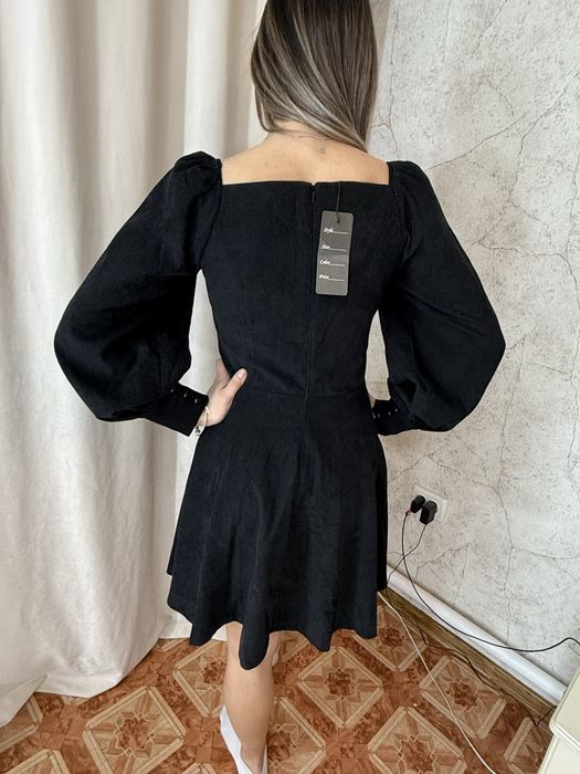 Продам  одежду новую