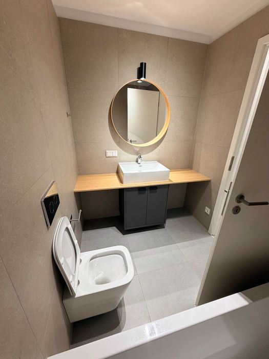 Proprietar inchiriez apartament 2 camere mobilat in Quartier Azuga zona Doamna Ghica