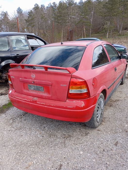 Opel Astra G 1.6 101 - НА ЧАСТИ