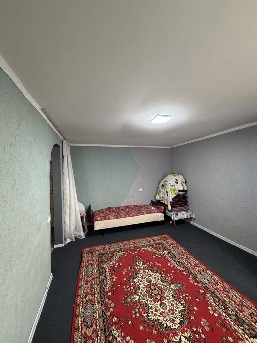 Sputnik -9 1-xona 200 yosh oylaga