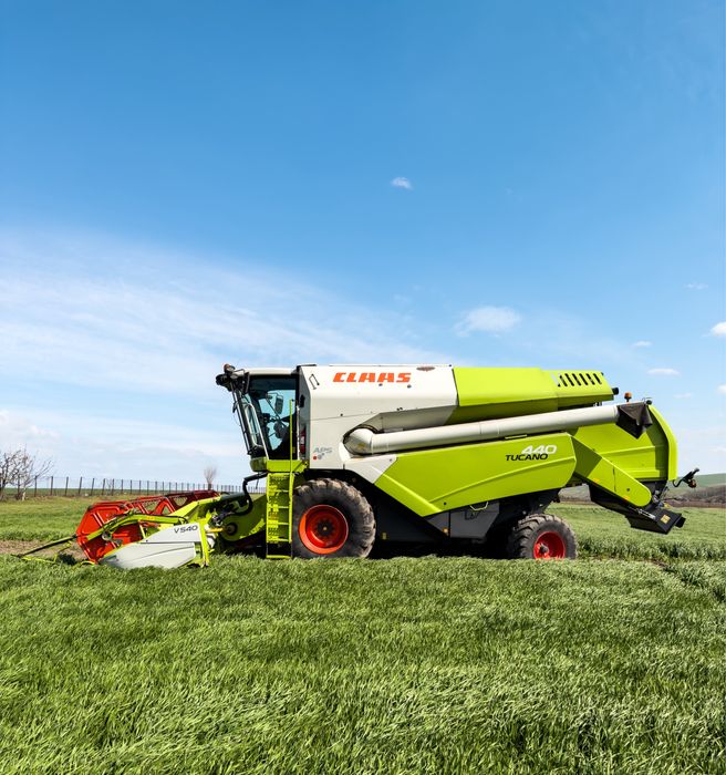 Combina CLAAS TUCANO 440 (2014)