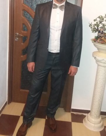 Costum Bărbați( Mărimea 54 XXL)