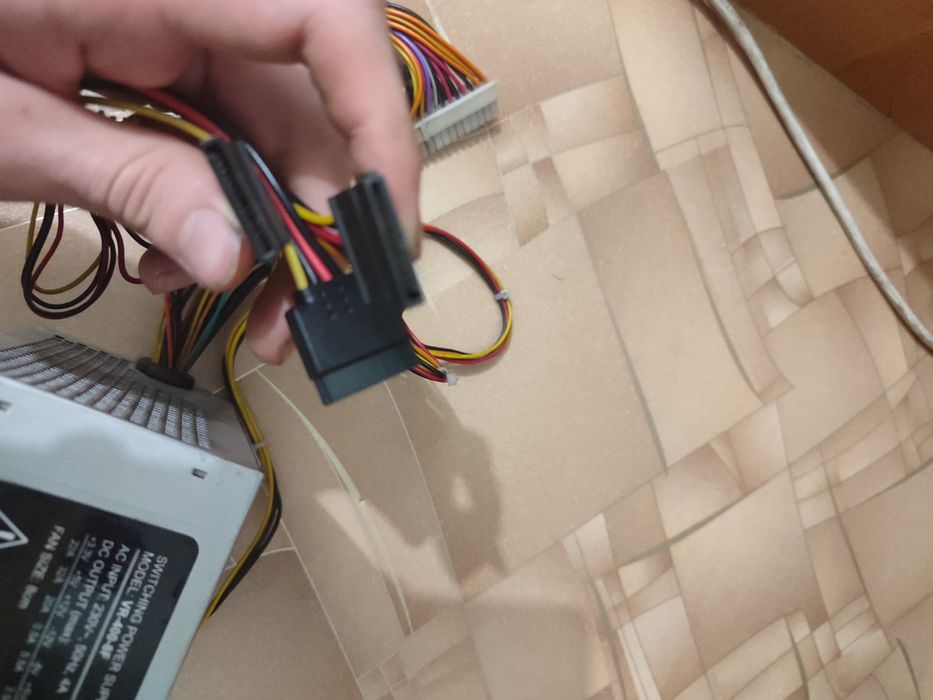 Продам 2 блока питания 400w