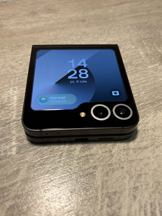 Samsung Z Flip 6
