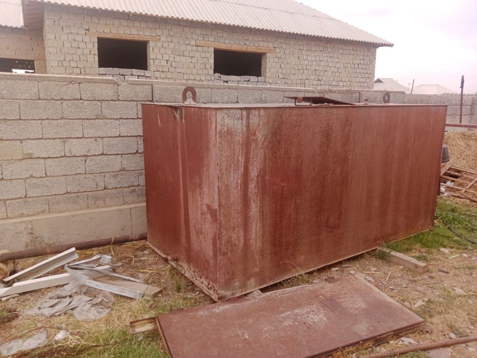 Емкость 7.2 куб.