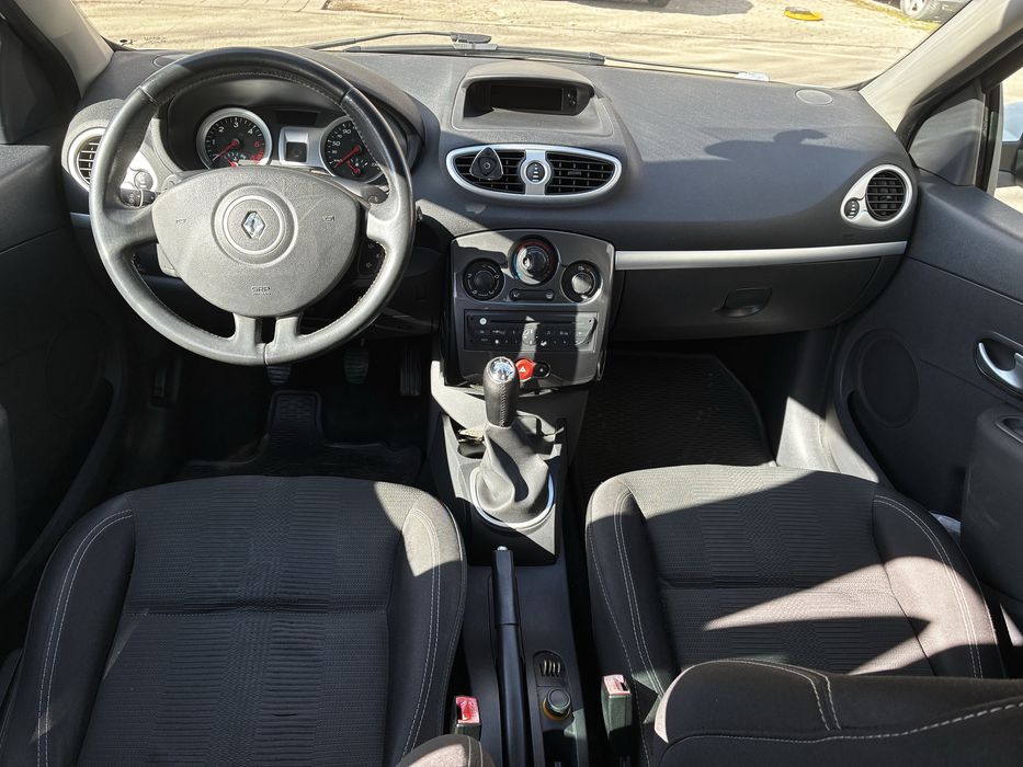 Renault Clio 1.5 dci - 2011