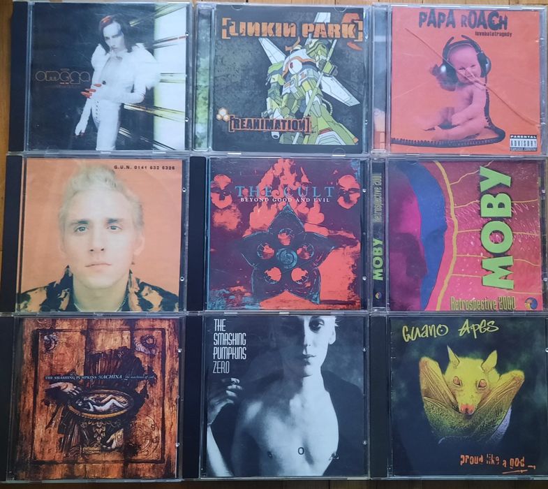 Продавам музикални дискове