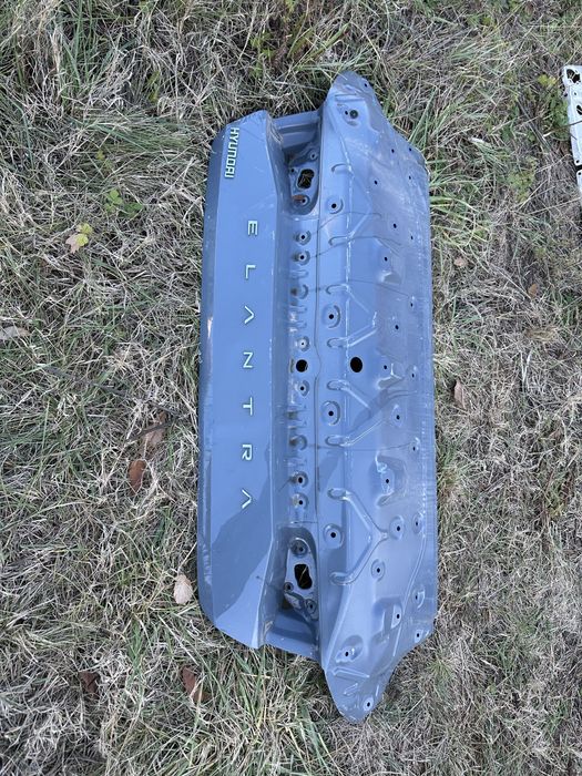 Capotă portbagaj hyundai elantra.