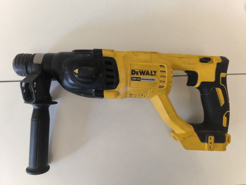Обмен Dewalt DCH133