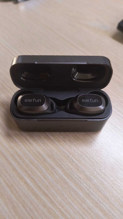 Casti bluetooth true wireless ANC - Earfun Free Pro