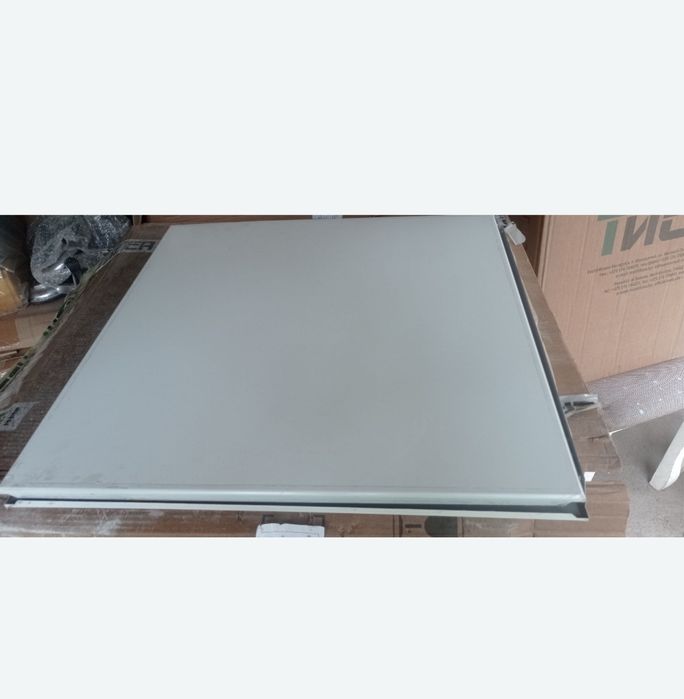 Продам армстронг металически