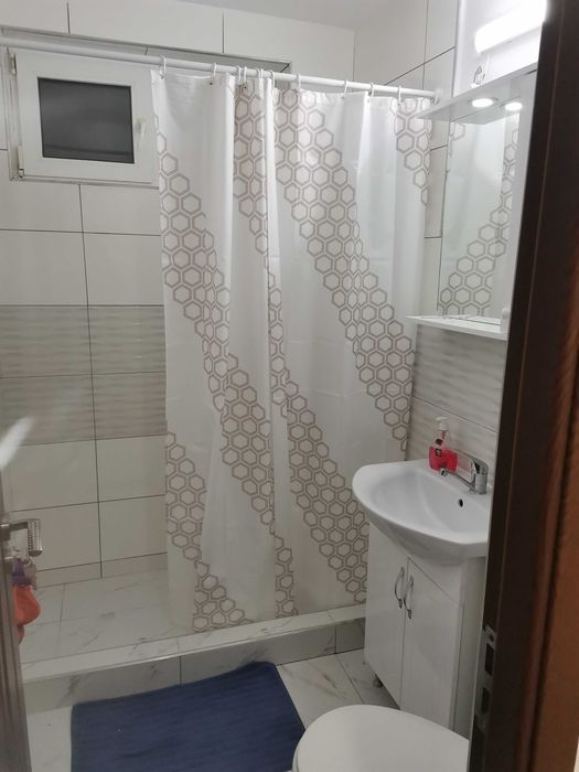 Apartament 2 camere de închiriat