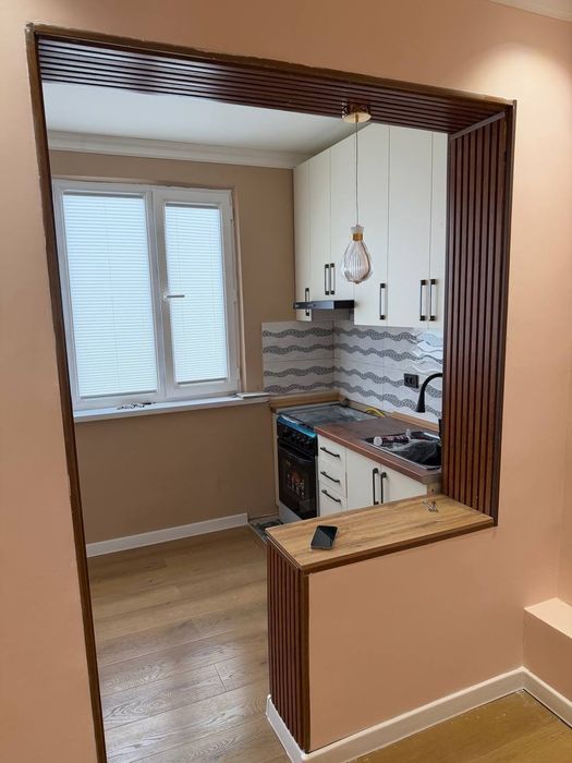 Chilonzor 19kvartal 3xonali holati yaxshi hamma sharoit bor SOTILADI!