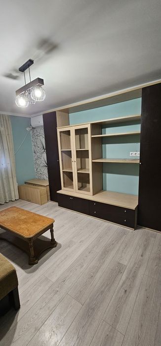 Inchiriez Garsoniera