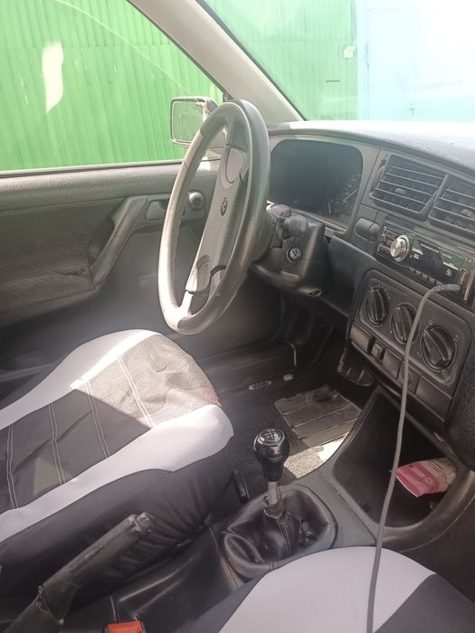 Продам машину гольф 3