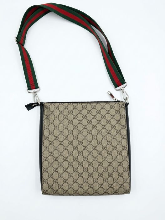 Gucci GG Supreme Messenger Bag