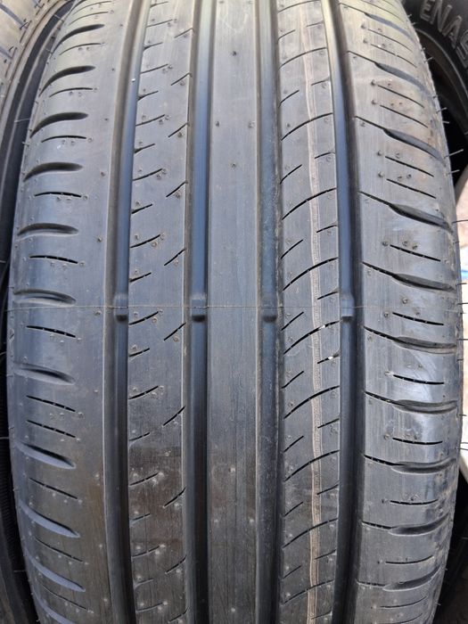 215 60 17  DUNLOP