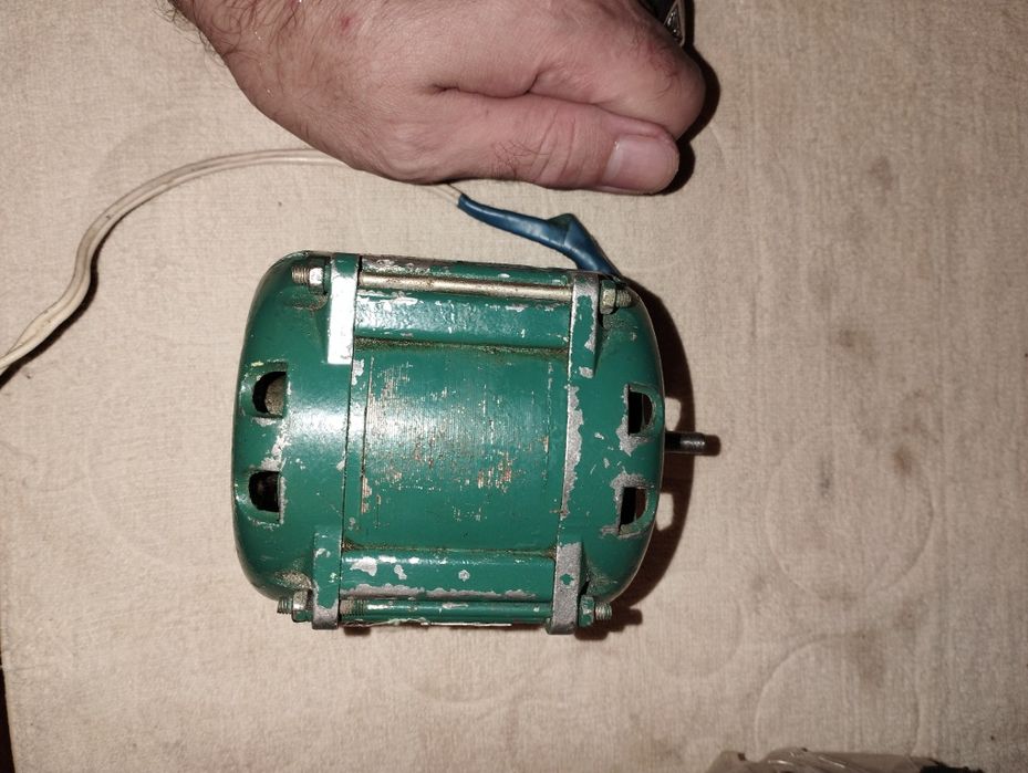 Электродвигатель