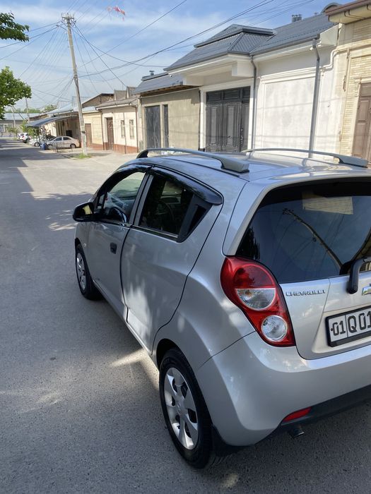 Chevrolet Spark 2011 — 3