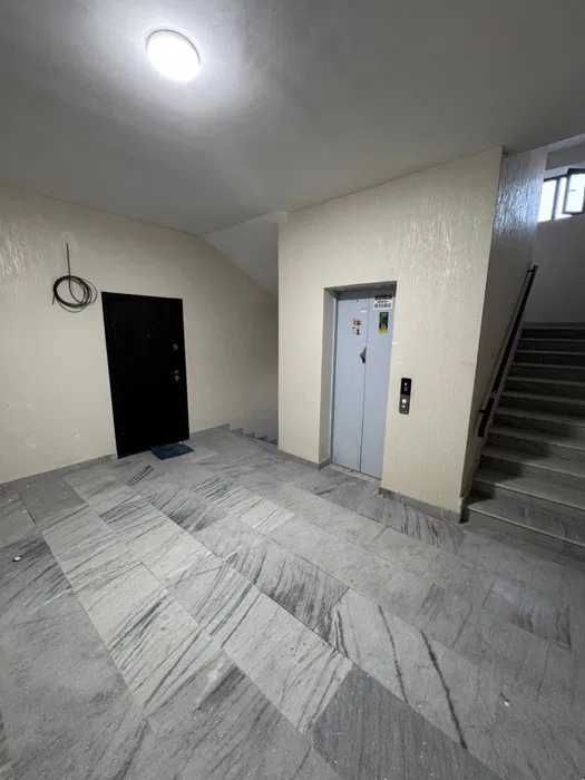 4/6/8 | Юнусабад | 200 метров от метро Шахристан | 120000y.e.