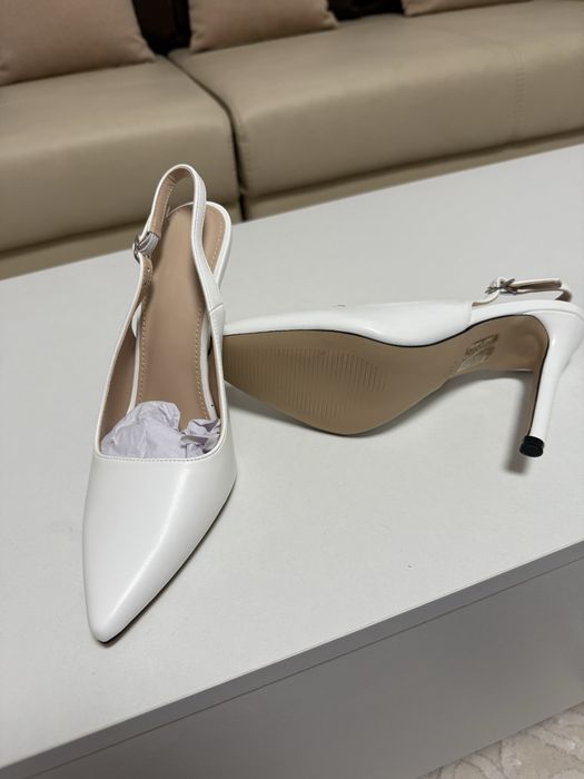 Pantofi cu toc 11 cm