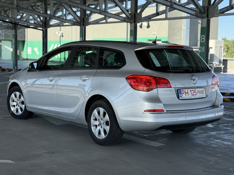 Opel Astra J 1.6CDTI/2016/GARANTIE 12LUNI/Rate AVANS 0/Clima/JANTE