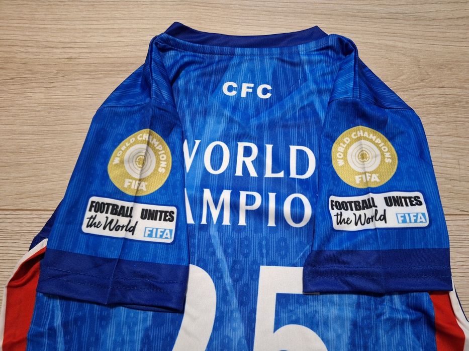 Детски екип на Челси специално издание!