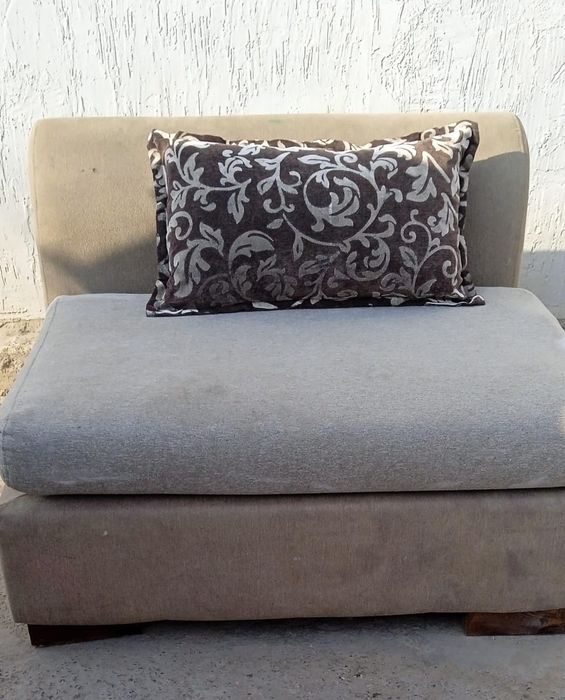 Продается диван.