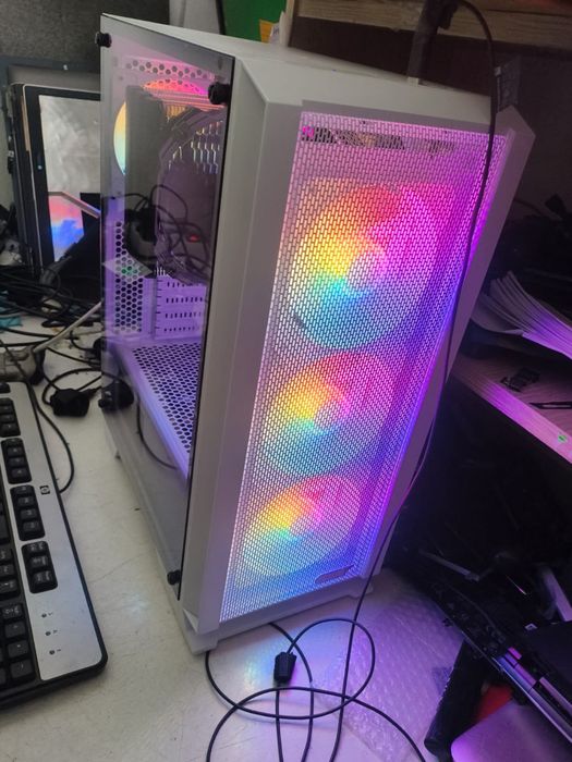 Gaming Pc i5 cu 16 giga ram video Nvidia 980 de 4 giga