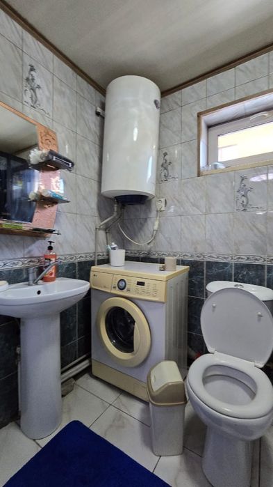 Продается 4 комн.дом по Чайжунусова