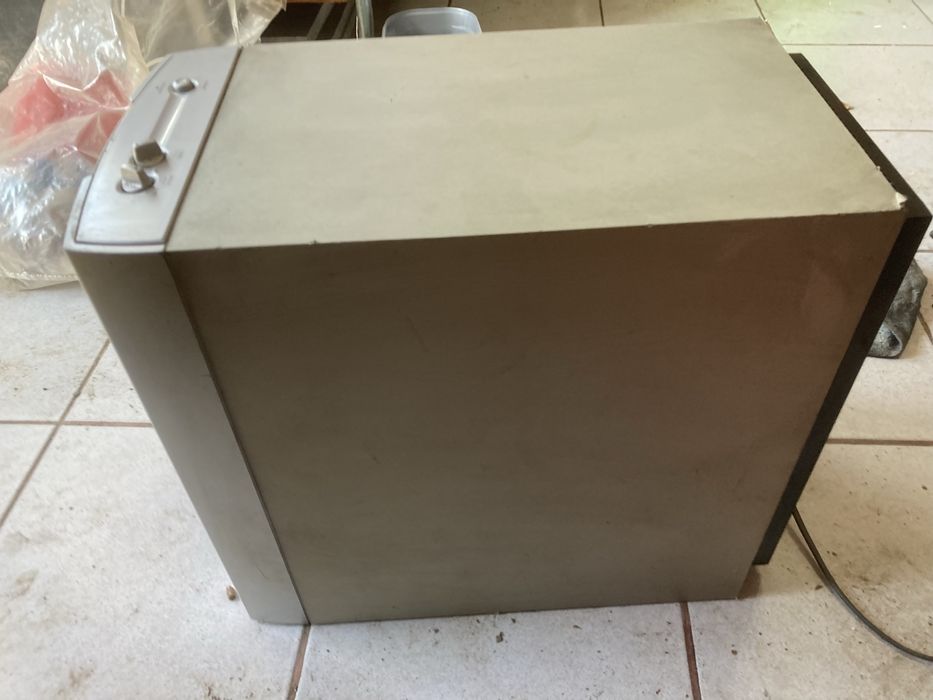 субуфер сони  рабоТи супер