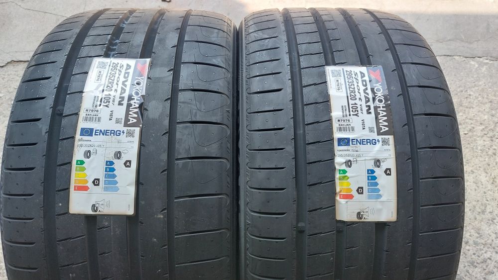 Нови гуми 295/35/20 Yokohama Advan Sport 2 броя
