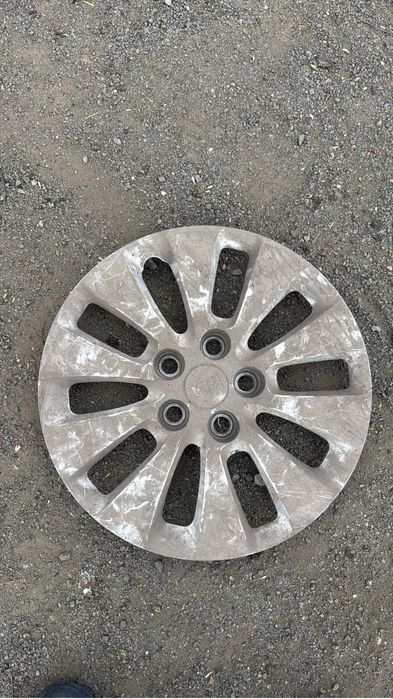 Продам резину откатали только 1 сезон