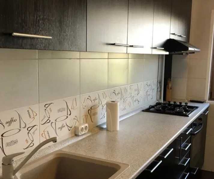 Дава се под наем Тристаен апартамент в Пловдив, Кършияка - 85 кв.м за 341.7 € - Снимка #1