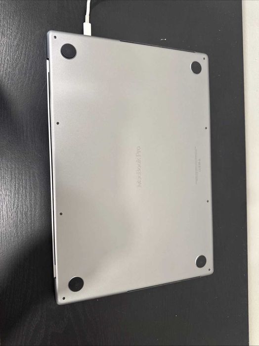 M1 Pro Macbook 16dyum | Ideal holatda