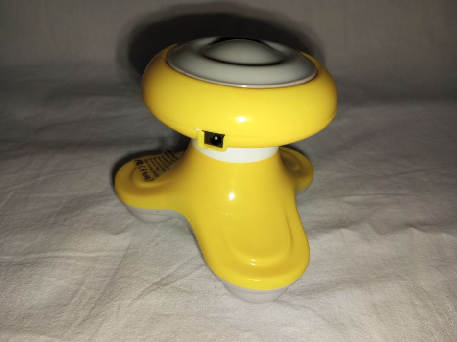 Массажёр универсальный для любой части тела.