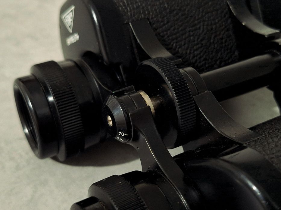 Binoclu Steiner 15x50