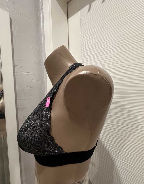 Victoria's Secret бюстие с блясък S
