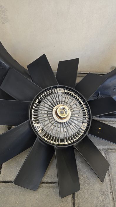 Вискомуфта в отличном состоянии BMW