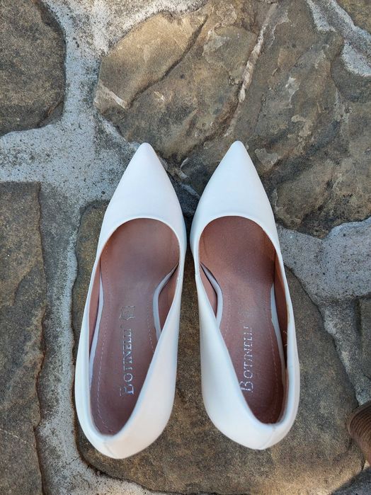 Pantofi stiletto botinelli