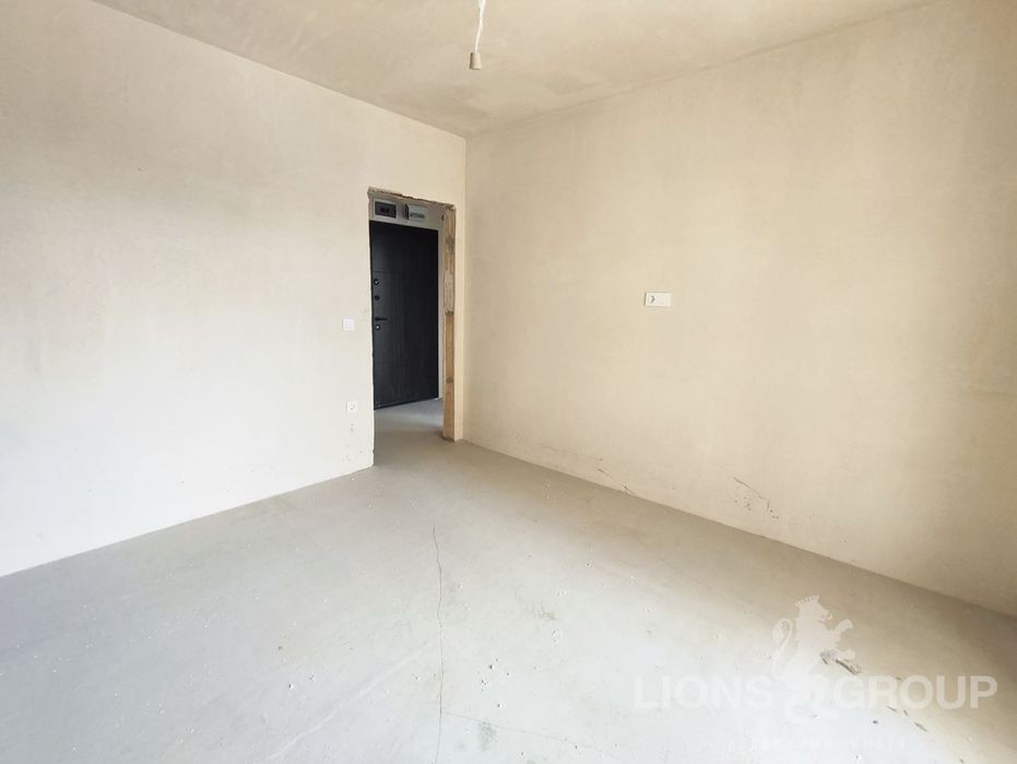 Продава се Двустаен апартамент в Варна, Младост 2 - 61 кв.м за 1590 €/кв.м - Снимка #6