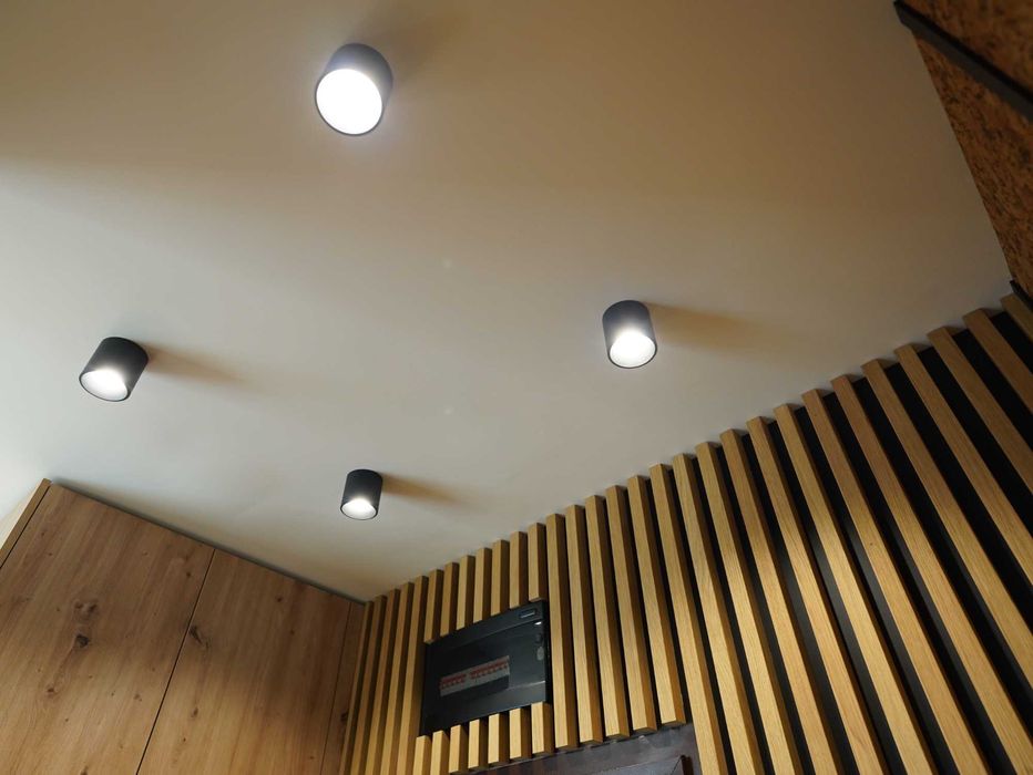 Изработка и монтаж на мебели по поръчка/довършителни ремонтни дейности