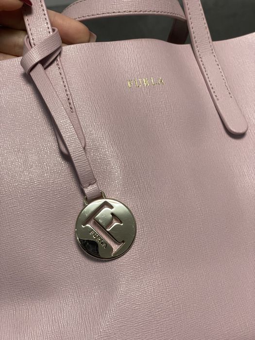 Малка чанта Furla Sally
