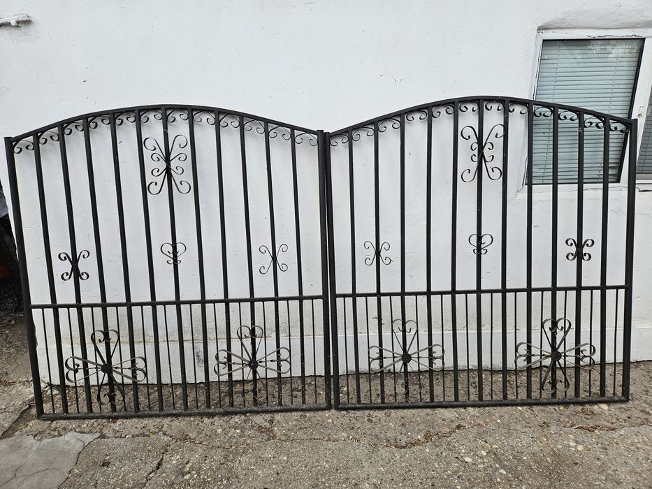 Порта,врата ,вратник за двор,къща нов