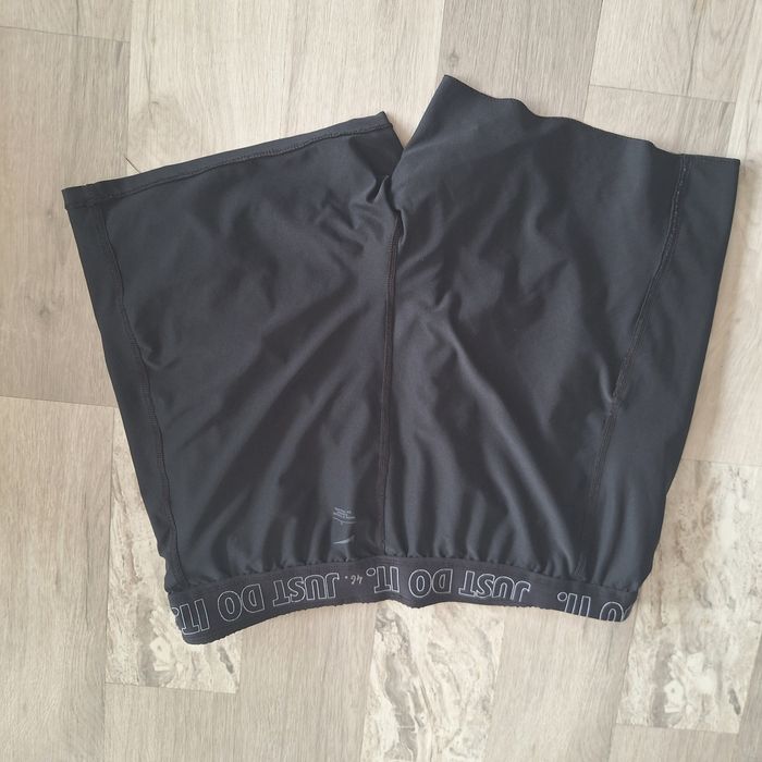 Pantaloni scurți Nike Dri-Fit mărimea 1X